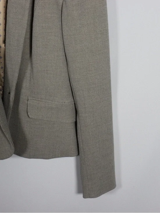 RW&CO Structured Blazer Women’s Size 2 Beige Workwear Film Worn The Boys - Picture 7 of 10